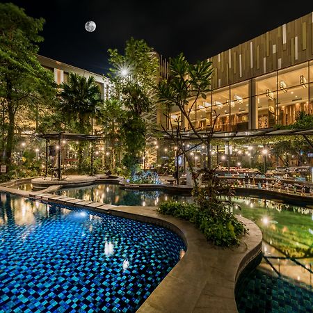 Holiday Inn Cikarang Jababeka By Ihg Dış mekan fotoğraf
