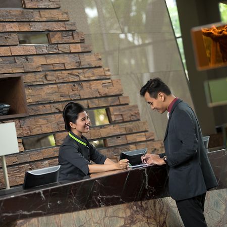Holiday Inn Cikarang Jababeka By Ihg Dış mekan fotoğraf