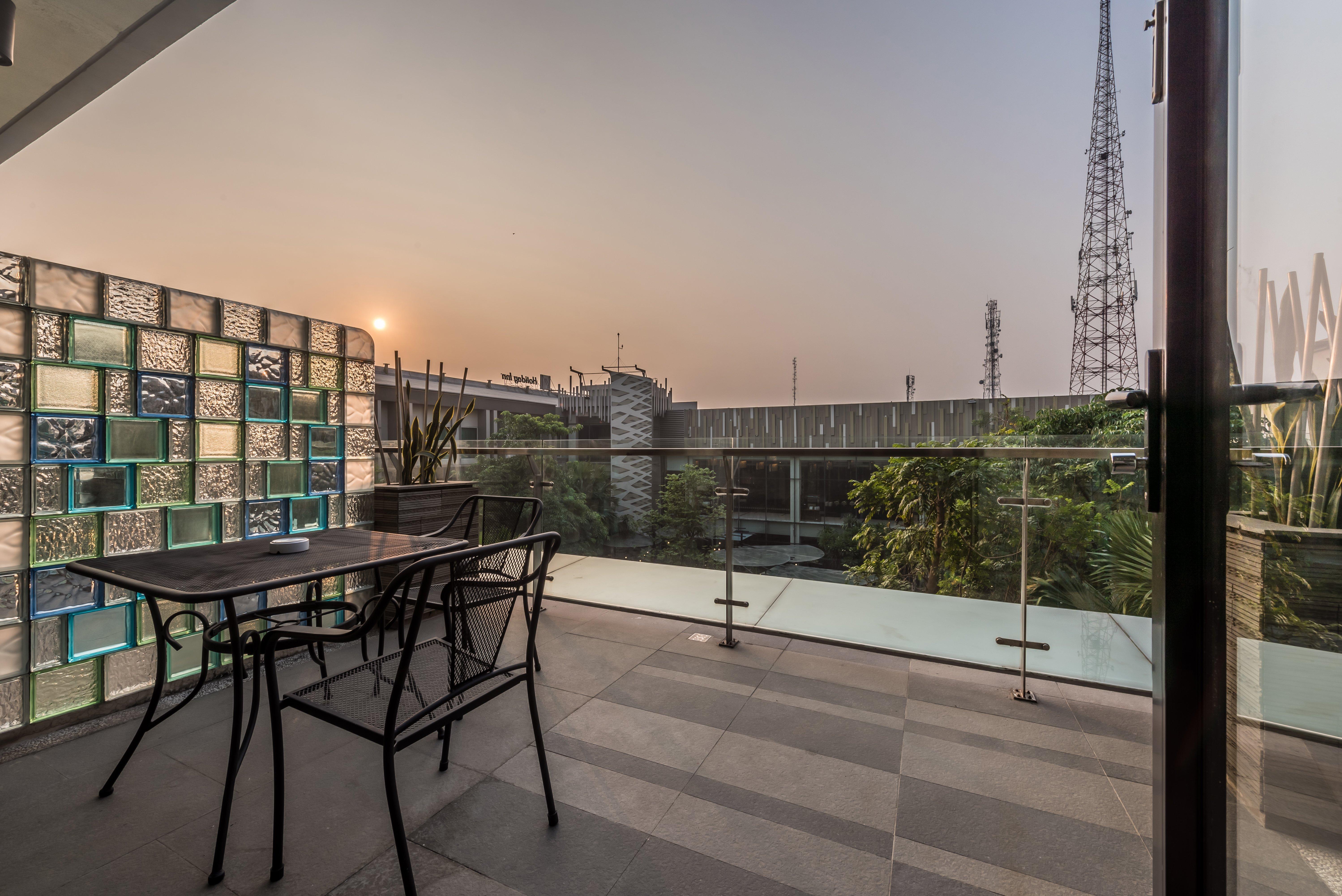 Holiday Inn Cikarang Jababeka By Ihg Dış mekan fotoğraf