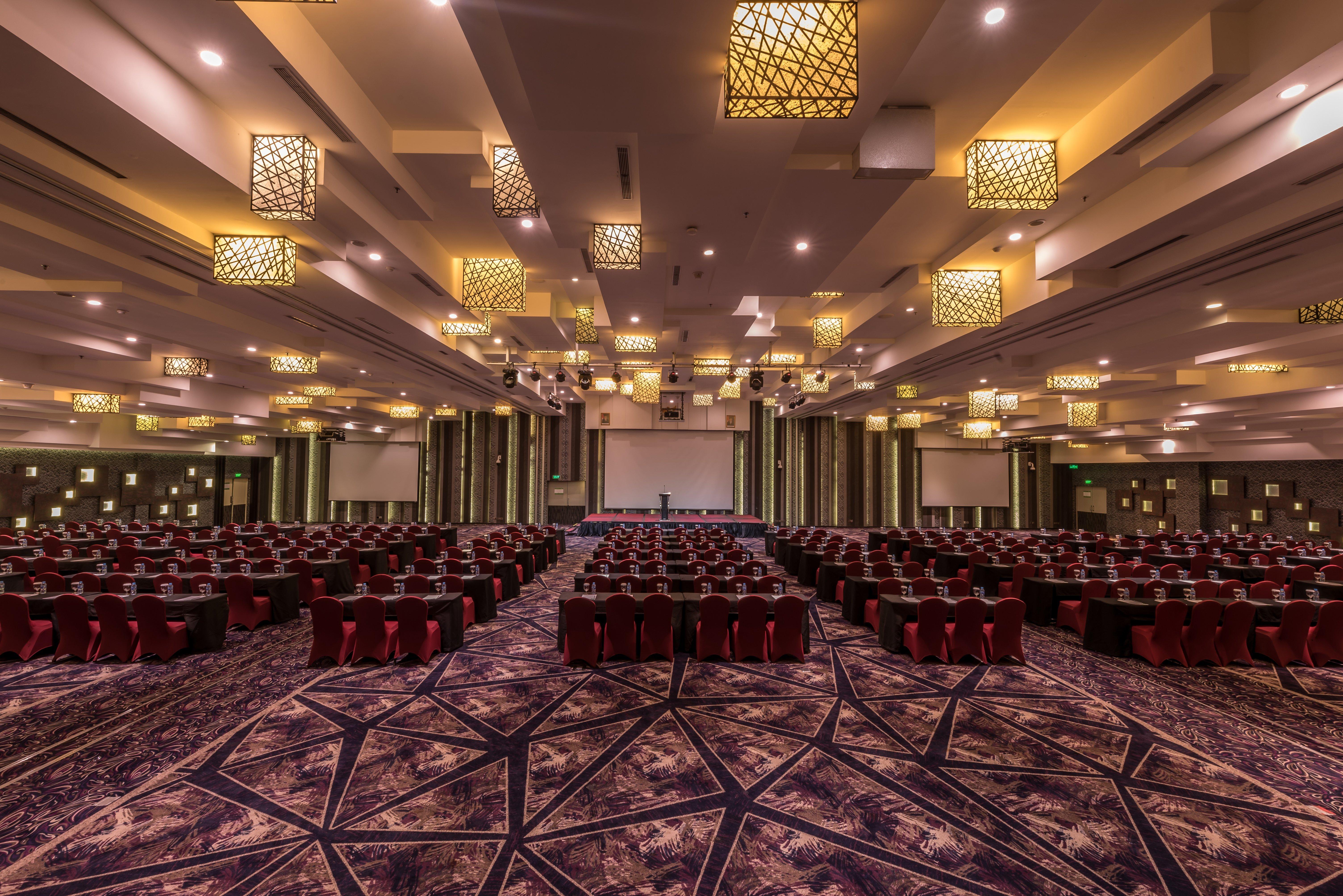Holiday Inn Cikarang Jababeka By Ihg Dış mekan fotoğraf