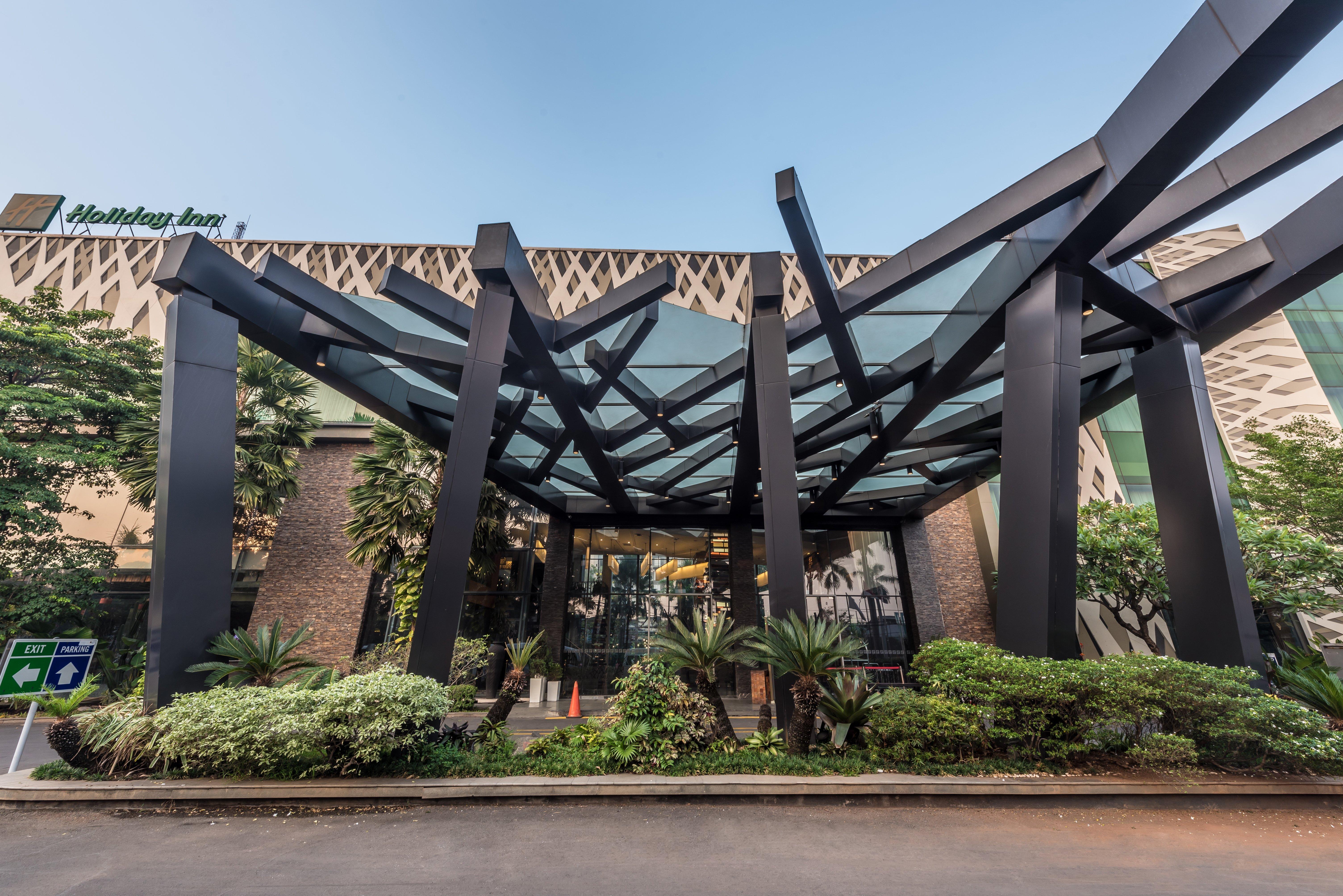 Holiday Inn Cikarang Jababeka By Ihg Dış mekan fotoğraf