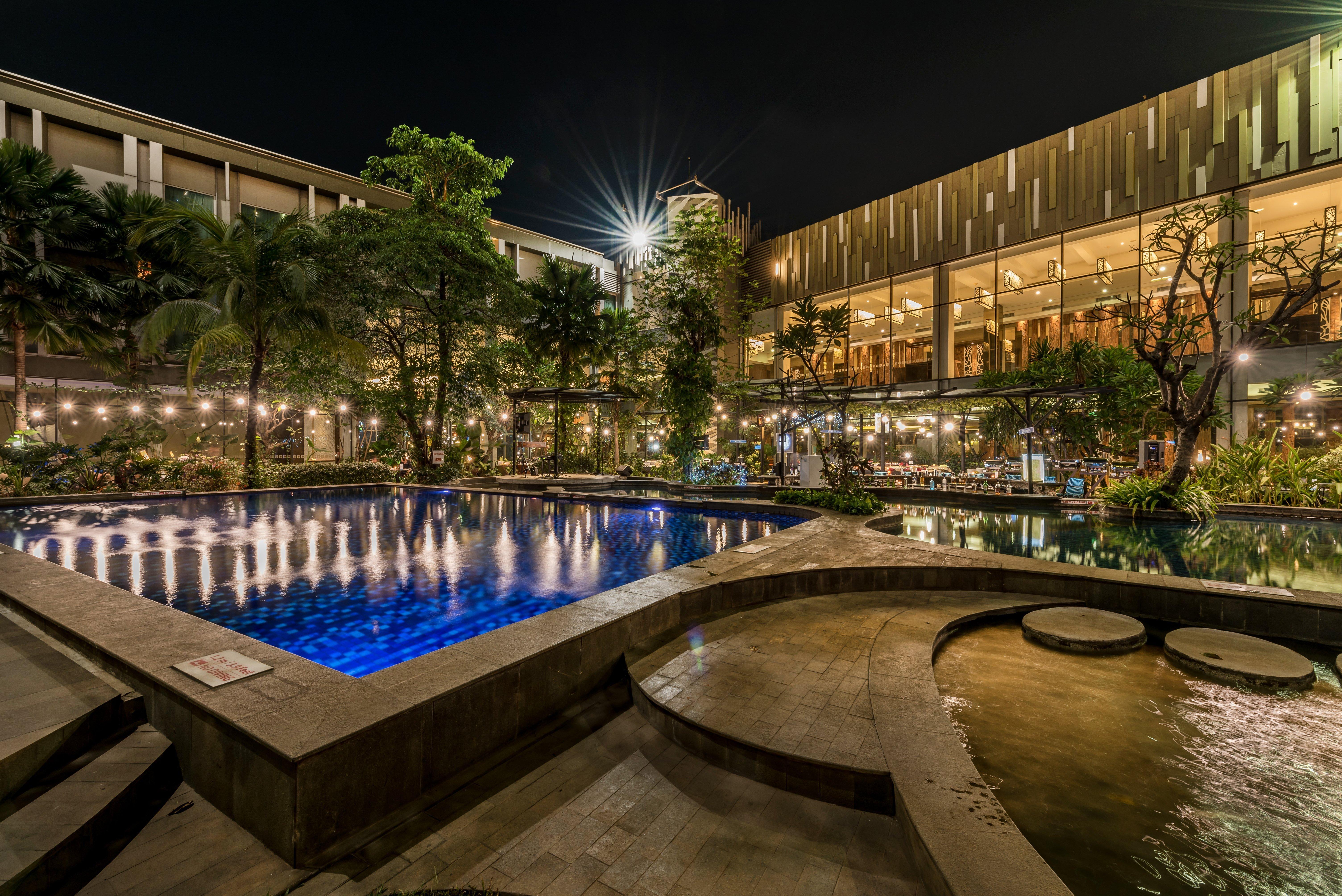 Holiday Inn Cikarang Jababeka By Ihg Dış mekan fotoğraf