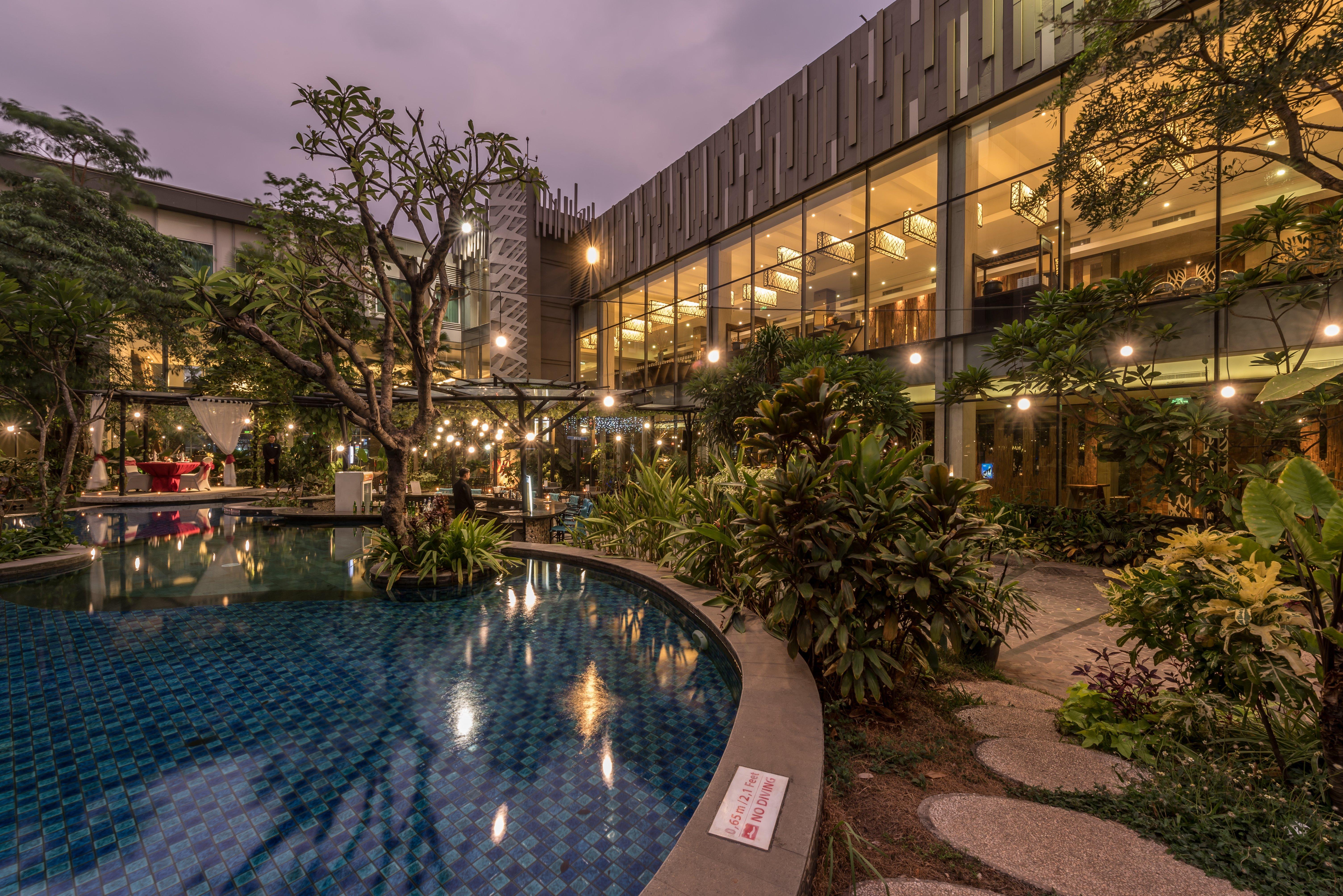 Holiday Inn Cikarang Jababeka By Ihg Dış mekan fotoğraf