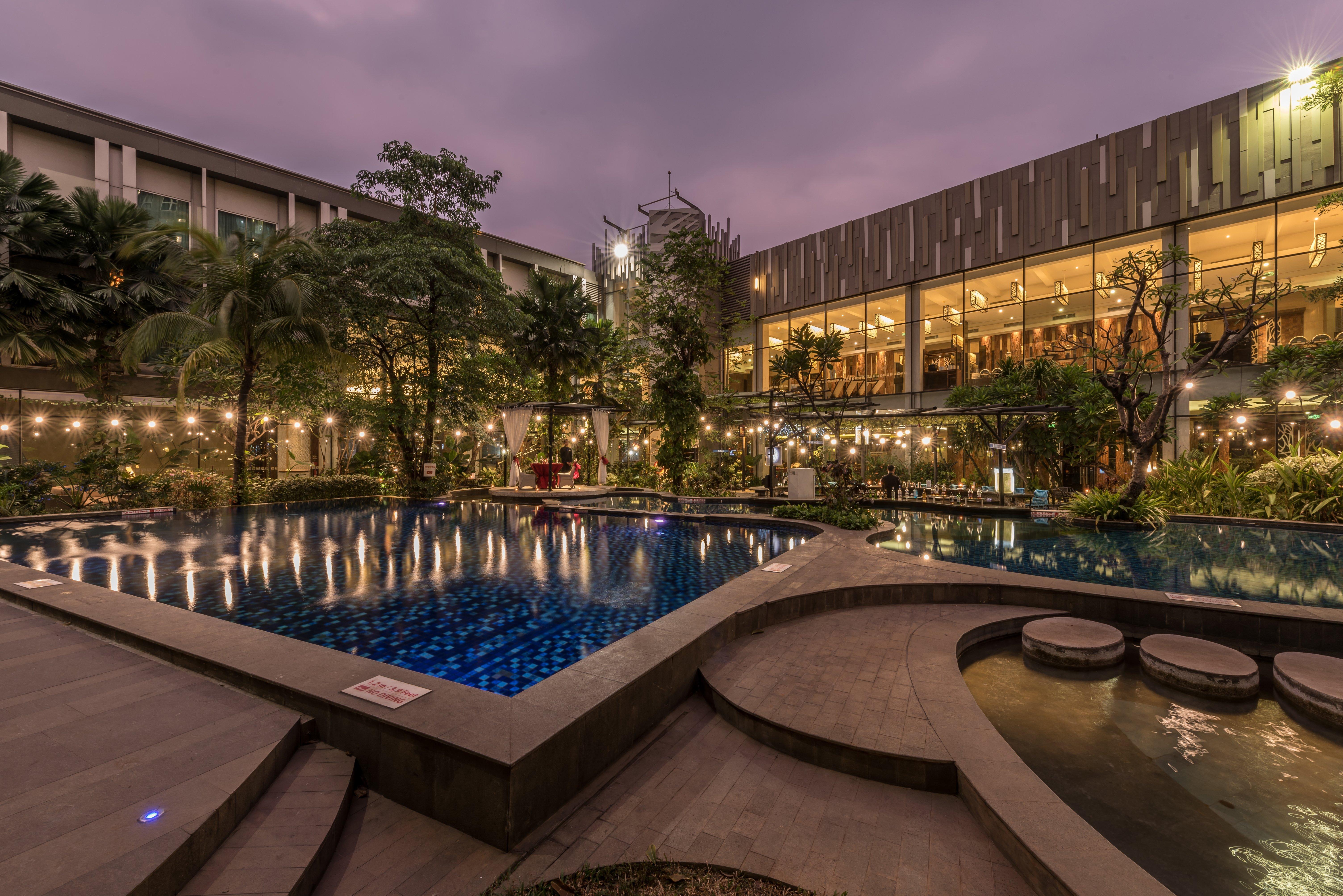 Holiday Inn Cikarang Jababeka By Ihg Dış mekan fotoğraf