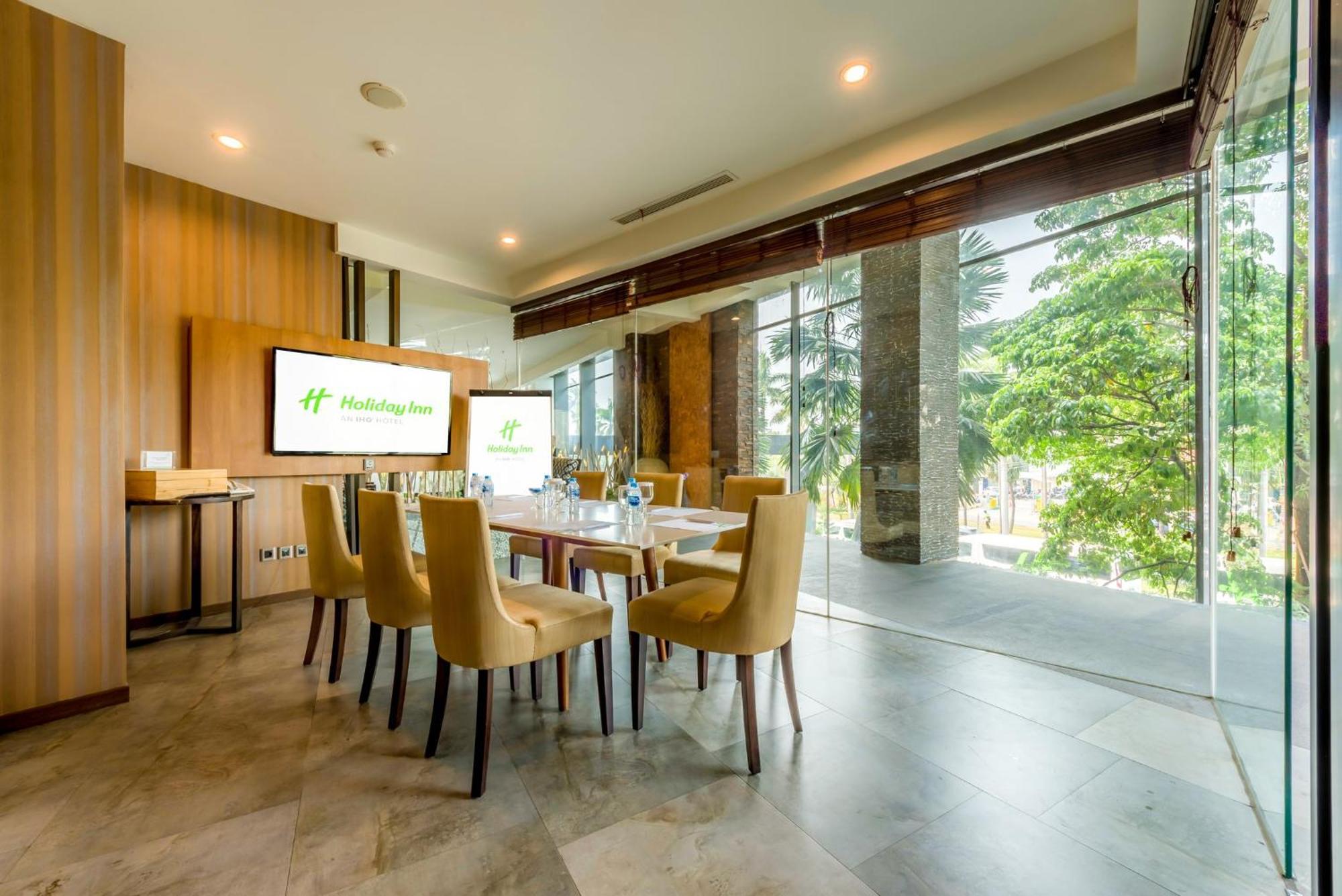 Holiday Inn Cikarang Jababeka By Ihg Dış mekan fotoğraf